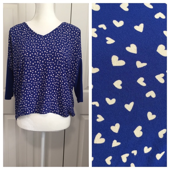 MNG Mango Blue Micro Hearts Top Size 6 - Picture 1 of 5